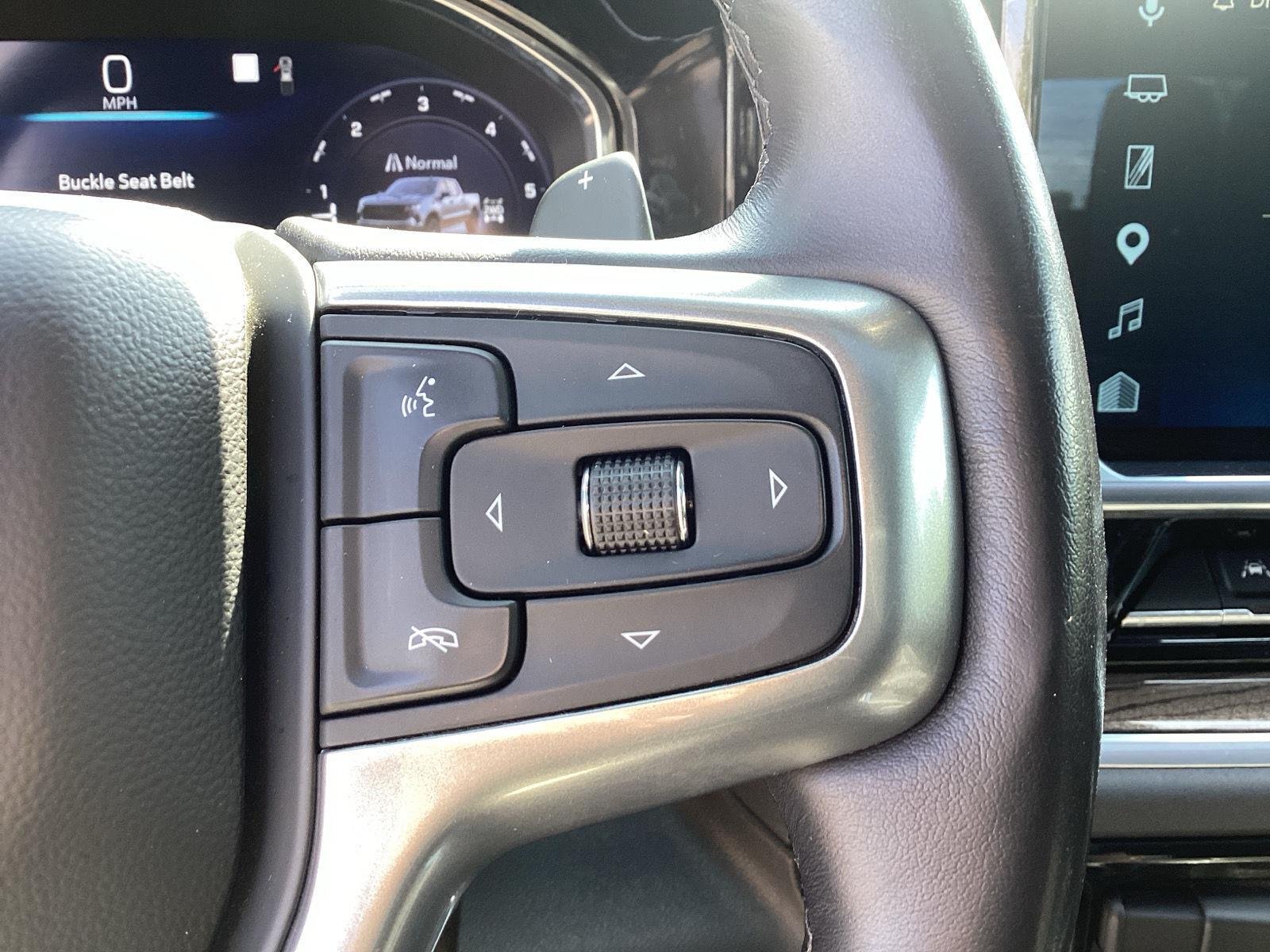 Used 2022 Black Chevrolet LT Trail Boss image 19