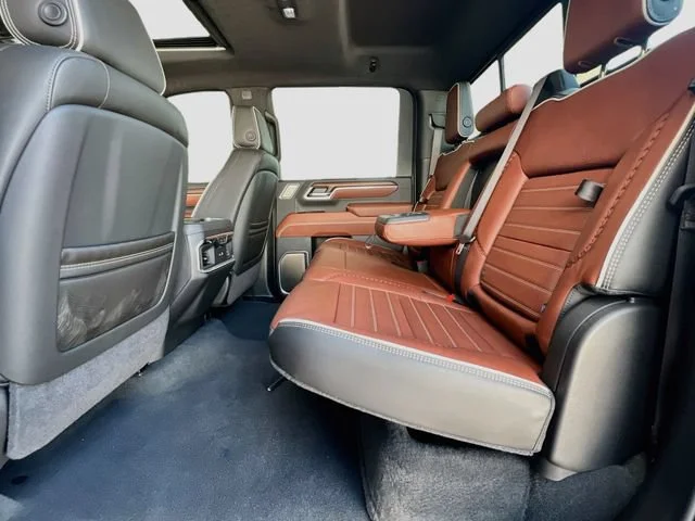 2026 GMC Sierra 2500HD Denali Ultimate - Photo 17
