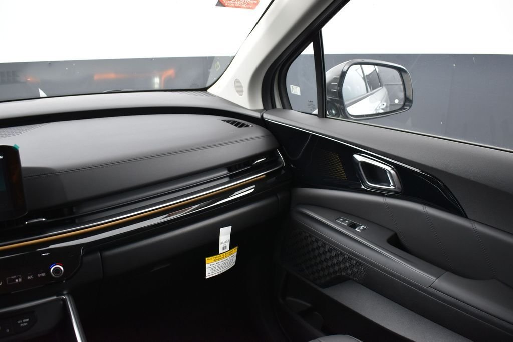 2026 Kia Carnival SX Prestige - Photo 13