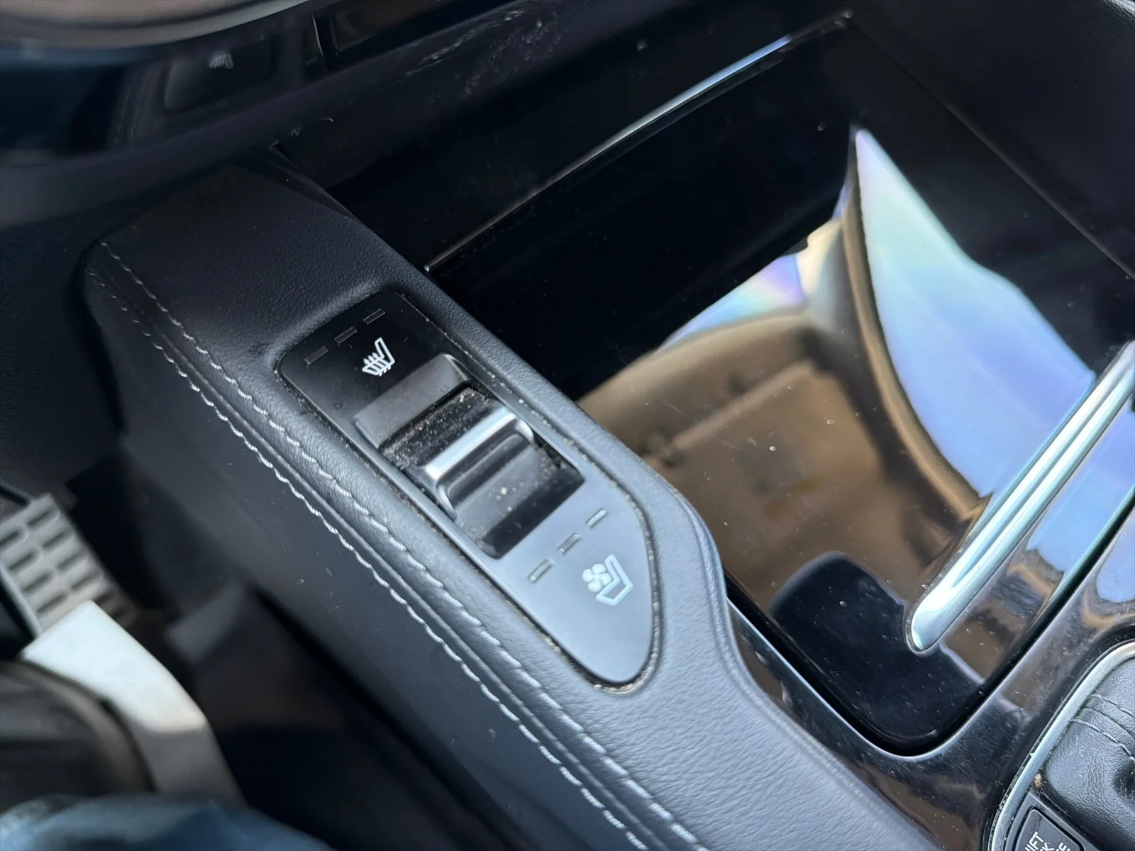 Used 2022 Gray Kia SX image 37
