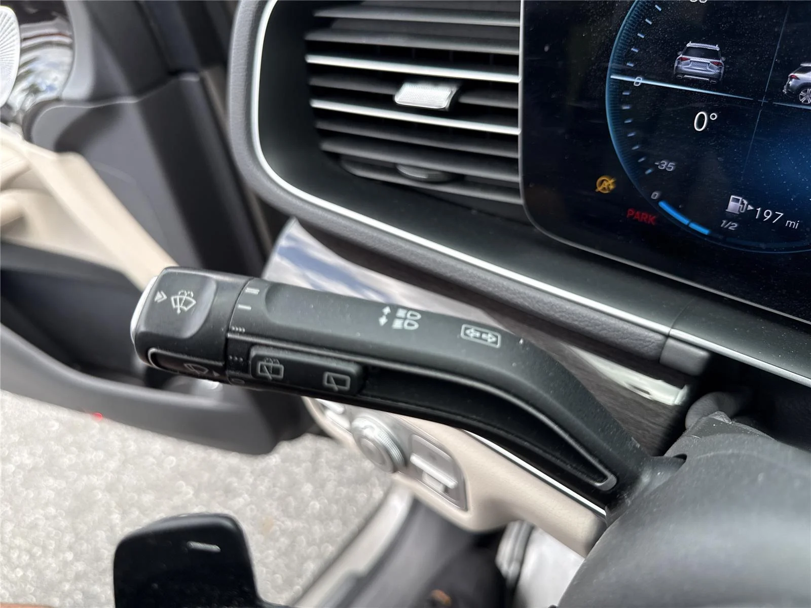 Used 2020 Iridium Silver Metallic Mercedes-Benz GLE 350 image 21
