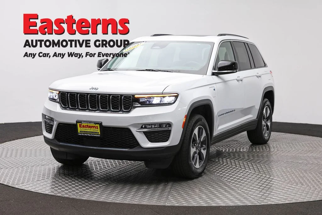 Used 2023 White Jeep 4xe image 1