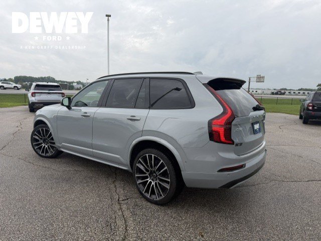 Used 2026 Gray Metallic Volvo Ultra Dark Theme image 5