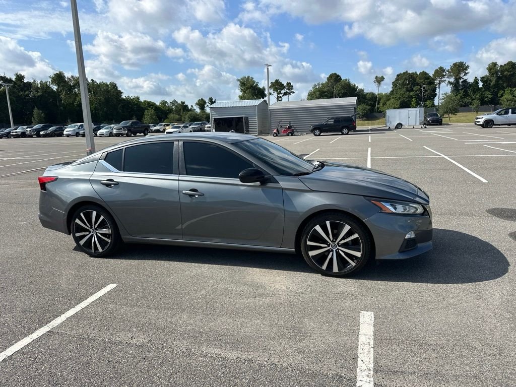 Used 2019 Gray Nissan 2.5 SR image 3