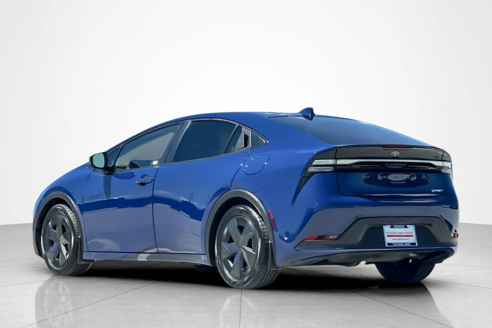 Certified Used 2025 Reservoir Blue Toyota SE image 3