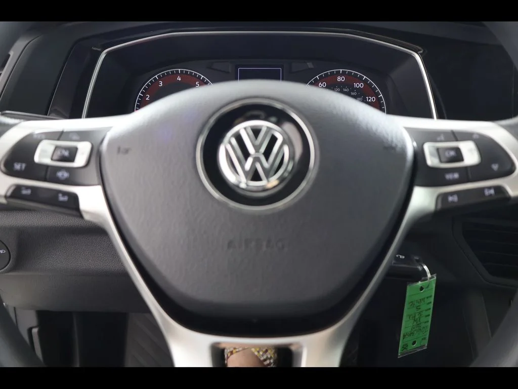 Used 2019 White Volkswagen 1.4T S image 17