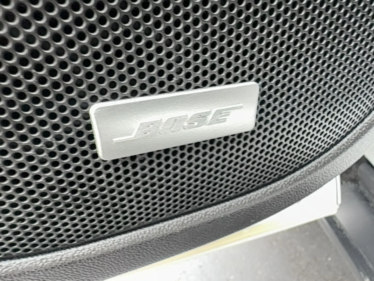 Used 2020 White GMC Denali image 16
