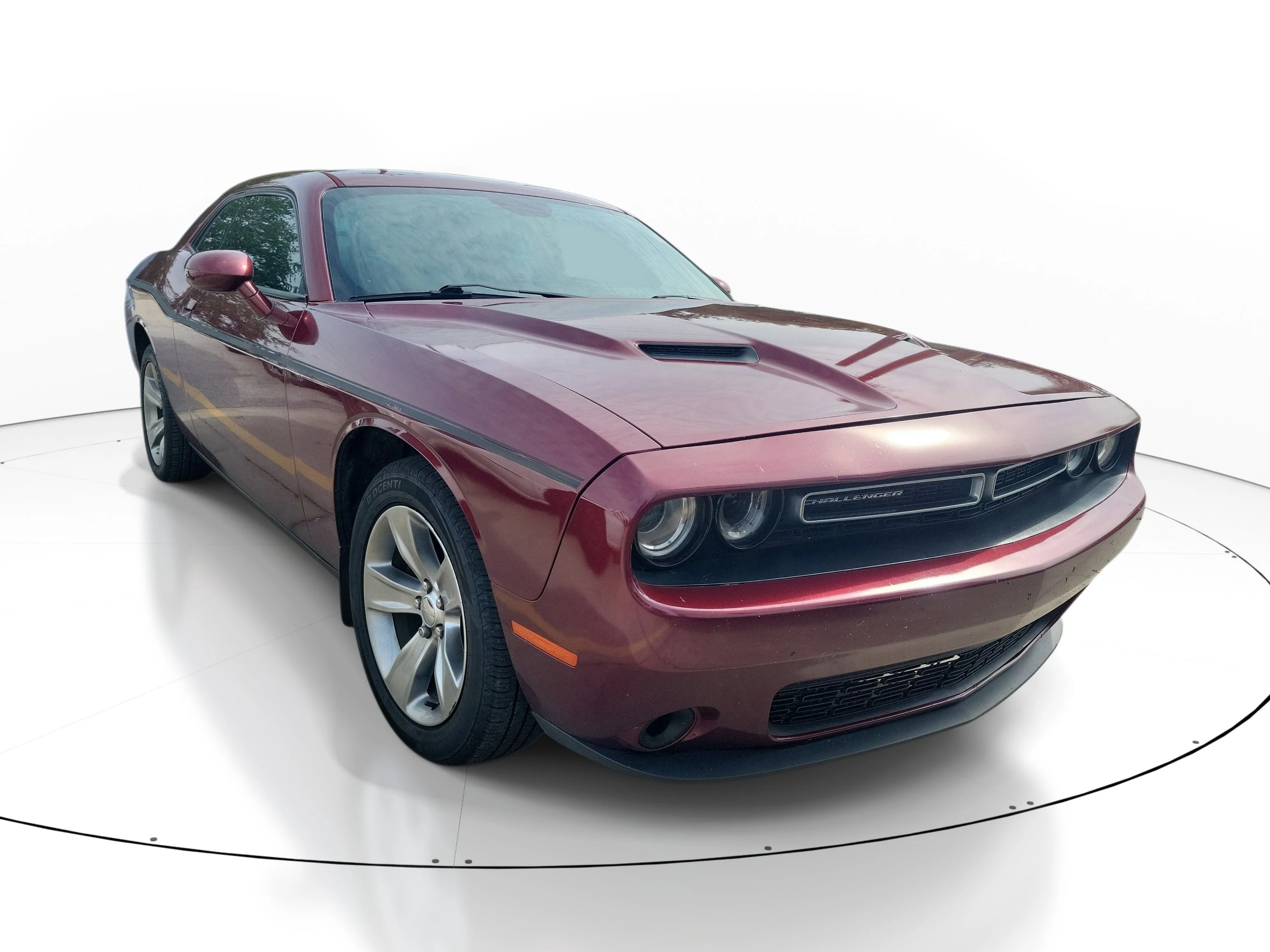 2018 Dodge Challenger SXT's photo