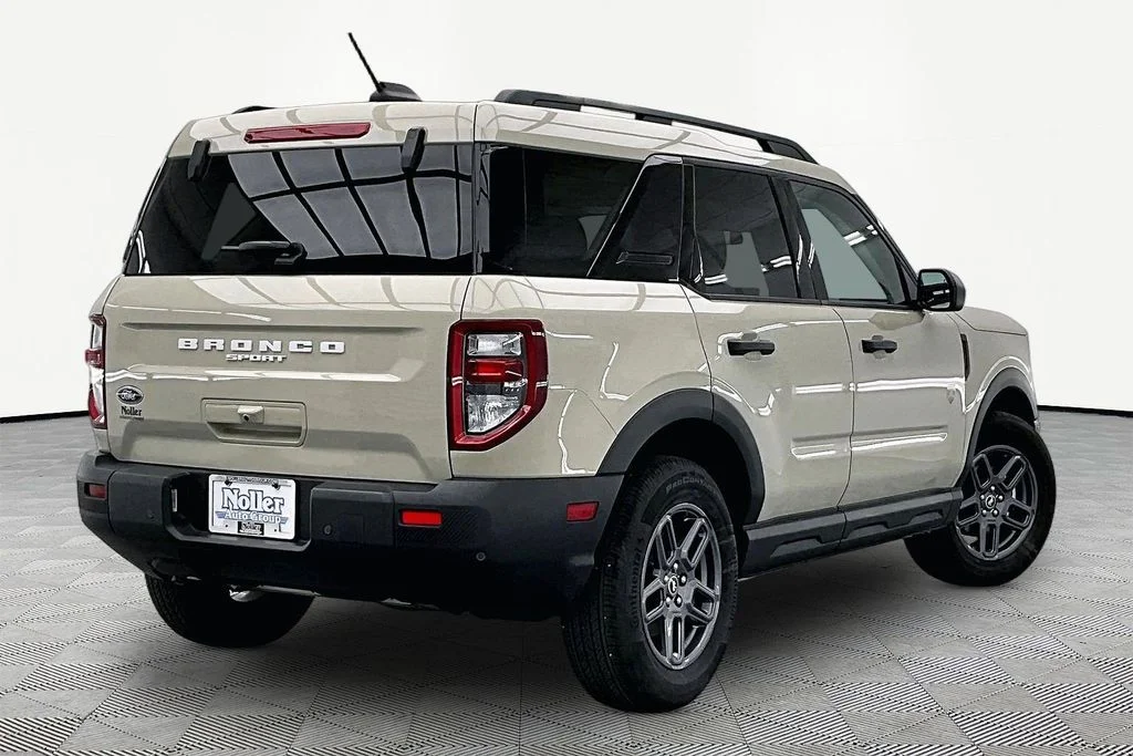 Certified 2025 Ford Bronco Sport Big Bend with VIN 3FMCR9BN3SRE85118 for sale in Kansas City