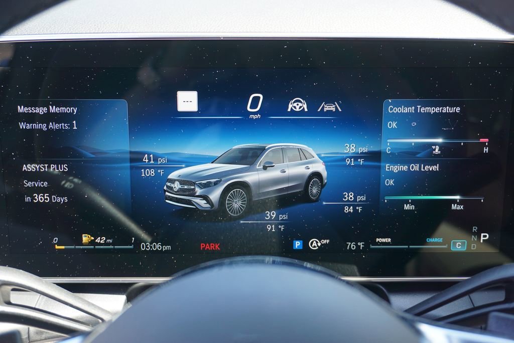 New 2026 Graphite Grey Metallic Mercedes-Benz GLC 300 image 98