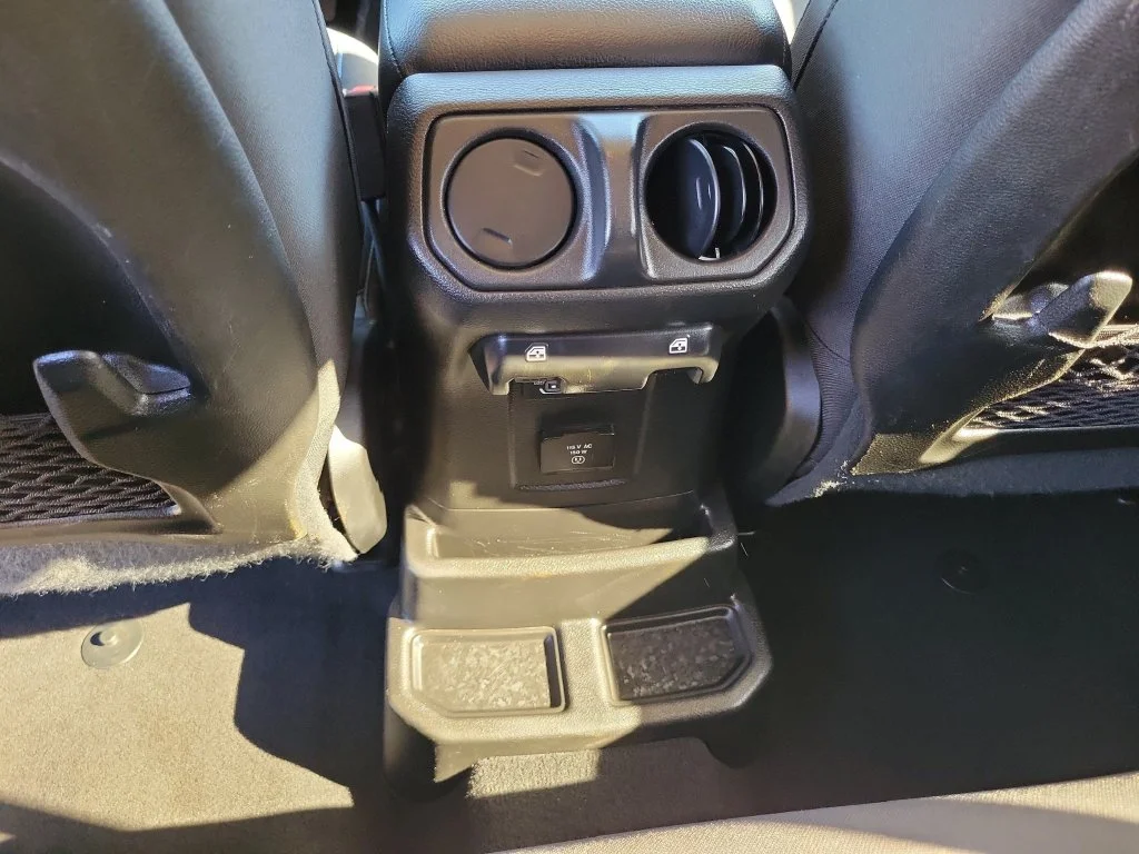 Used 2024 White Jeep Rubicon 4xe image 19
