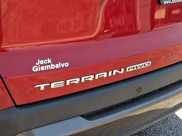 New 2026 Volcanic Red Tintcoat GMC Elevation image 20