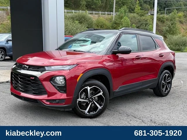 Used 2021 Red Chevrolet RS image 2