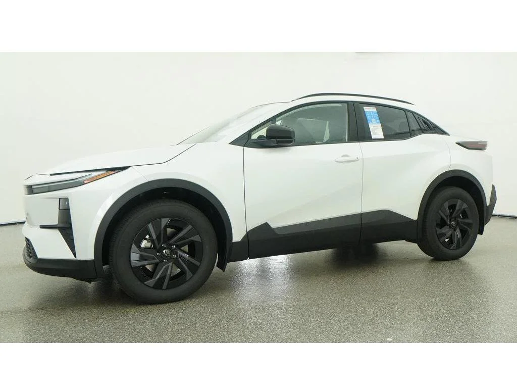 New 2026 Wind Chill Pearl Toyota SE image 18