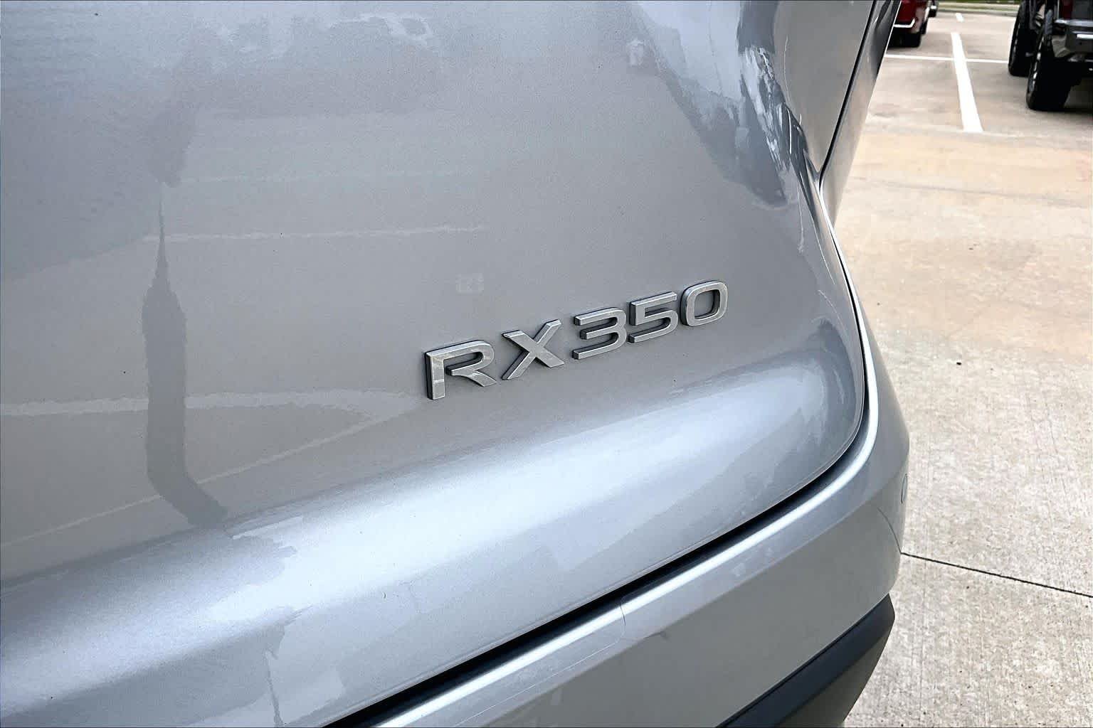 Used 2024 Iridium Lexus Premium image 10