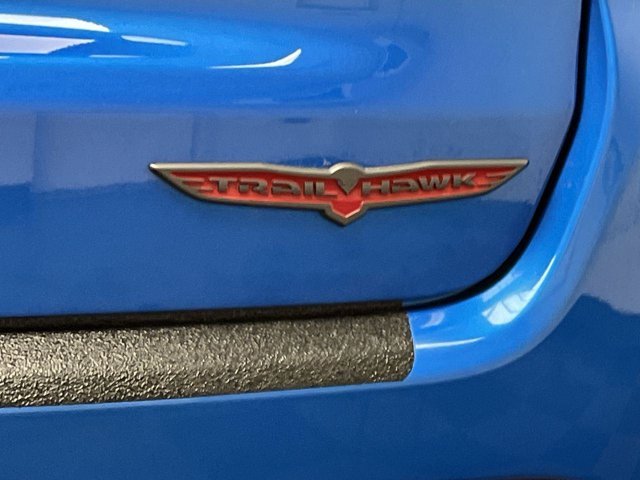 Used 2023 Laser Blue Pearlcoat Jeep Trailhawk image 27