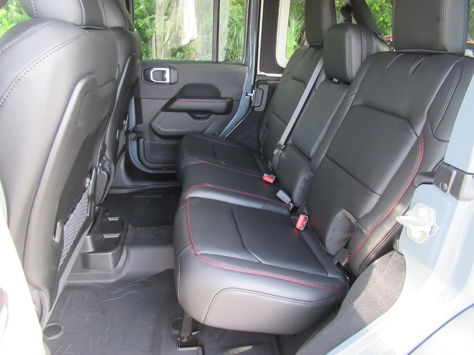New 2026 Anvil Clearcoat Jeep Rubicon X image 33