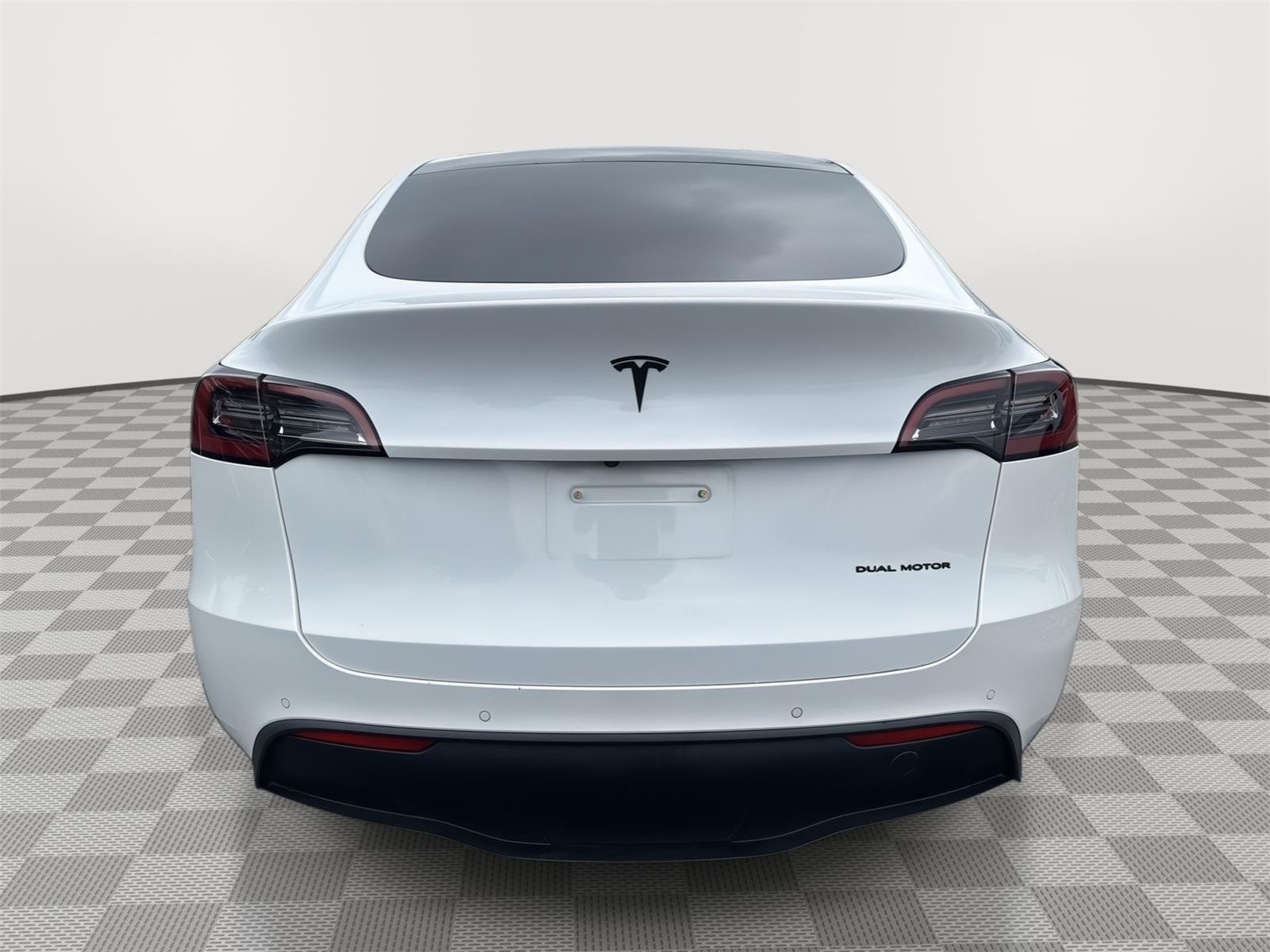 Used 2021 Pearl White Multi-Coat Tesla Long Range image 11