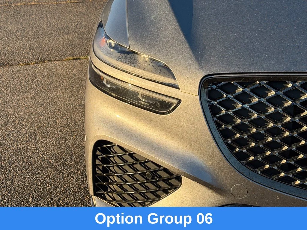 Used 2023 Silver Genesis 3.5T Sport image 11