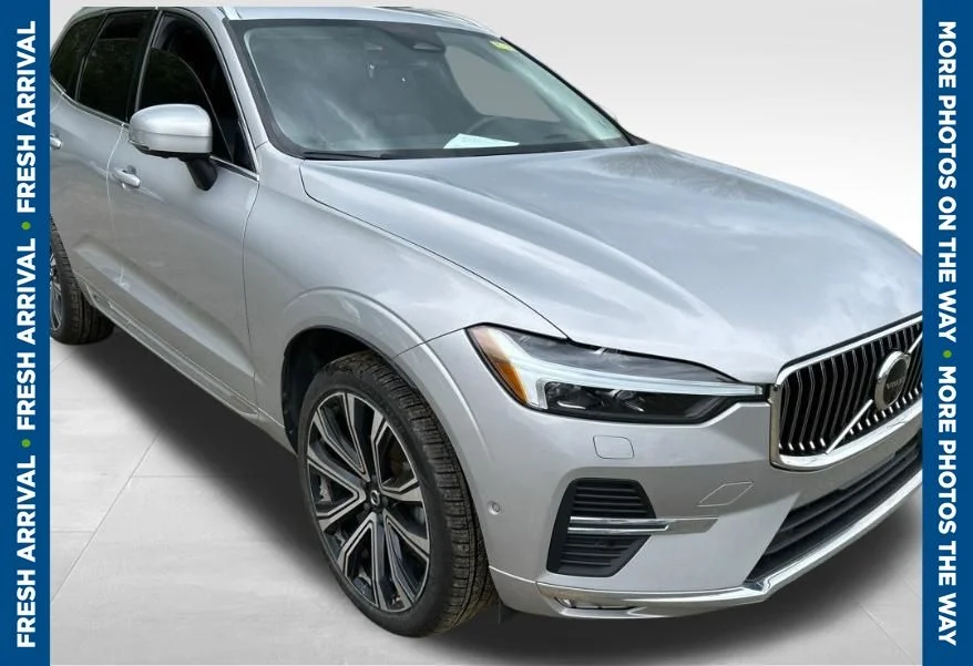 2023 Volvo XC60 B5 Ultimate Bright Theme FWD's photo