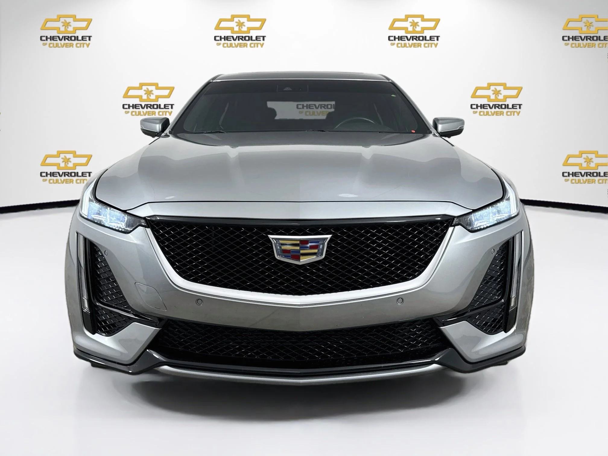 Used 2023 Argent Silver Metallic Cadillac Sport image 2