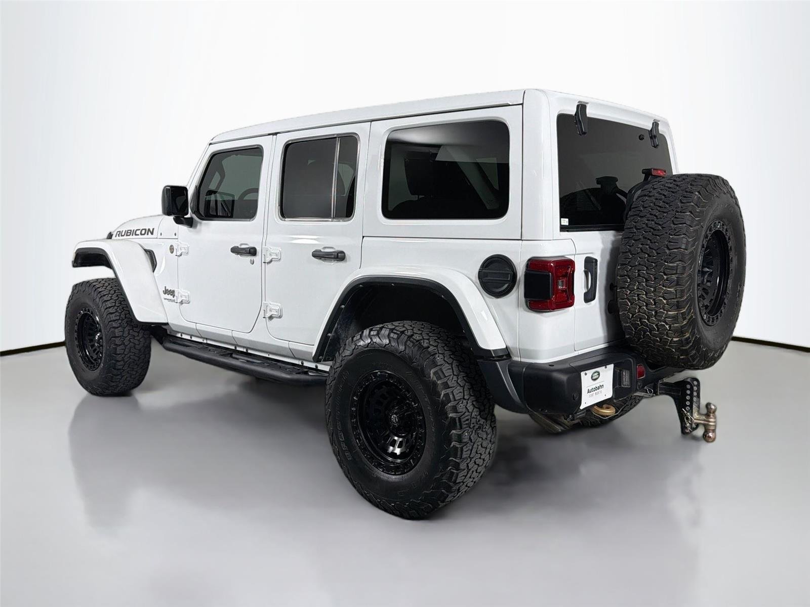 Used 2022 Bright White Jeep Unlimited Rubicon 392 image 7