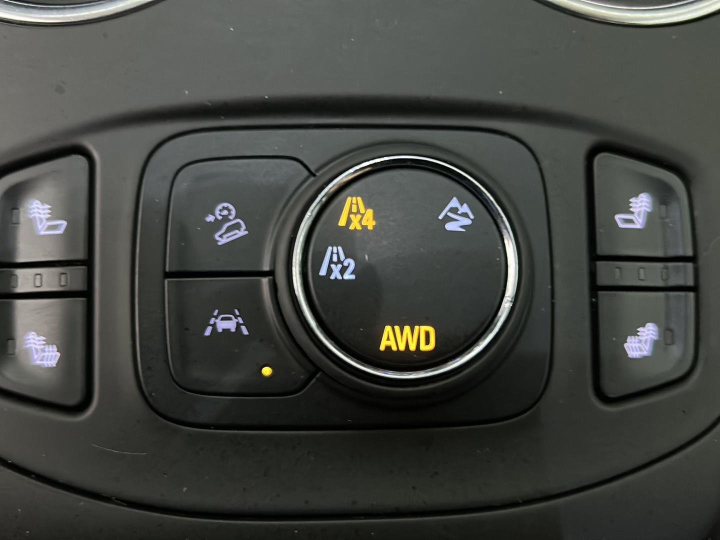 Used 2023 Sterling Metallic GMC SLE image 12