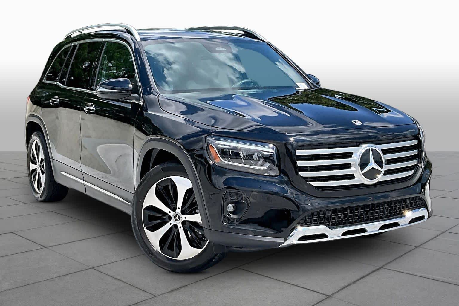 Certified Used 2026 Night Black Mercedes-Benz GLB 250 image 3