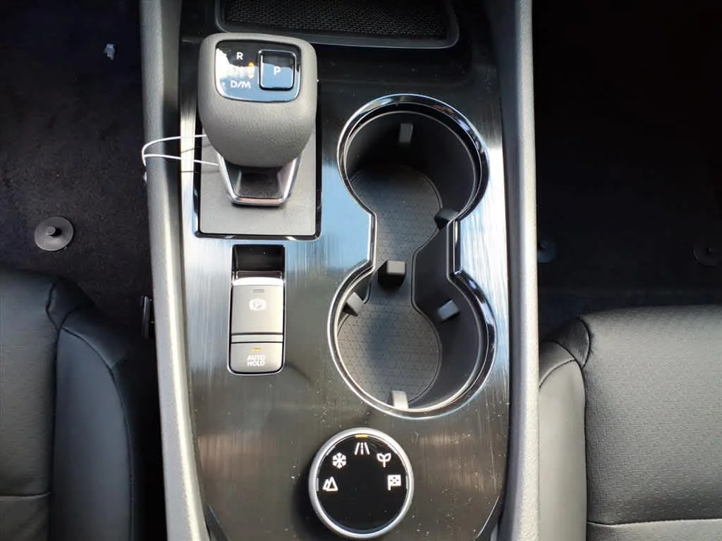 2026 Nissan Rogue SV - Photo 14