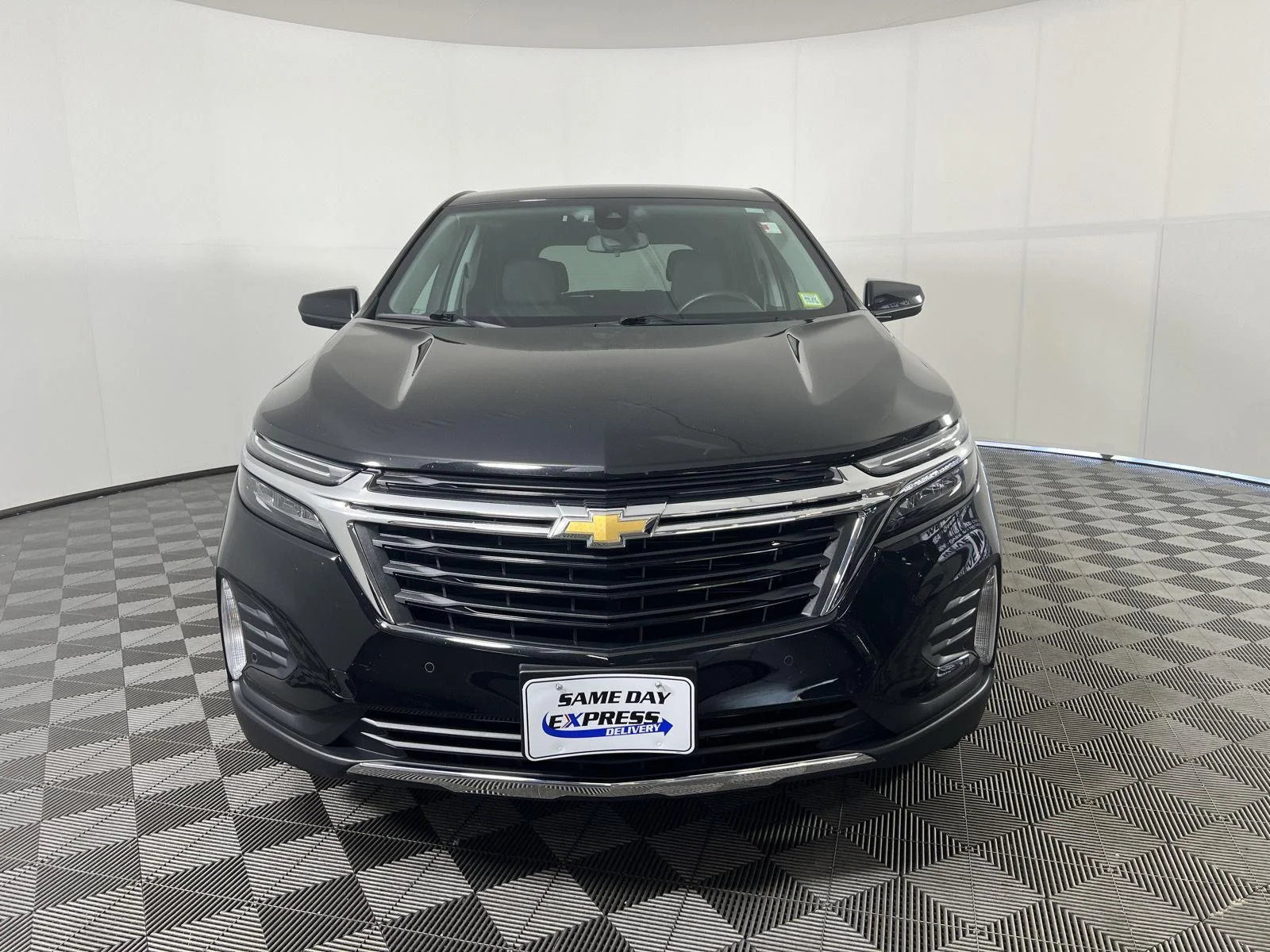 Used 2024 Black Metallic Chevrolet LT image 29