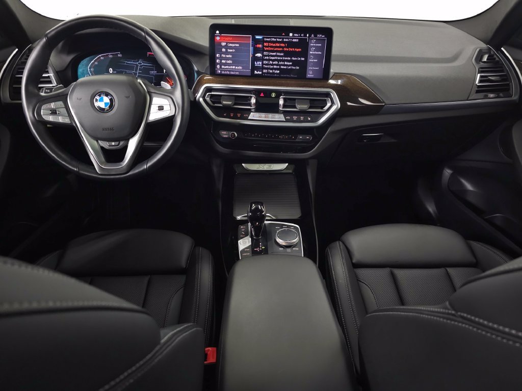 Used 2023 White BMW xDrive30i image 14