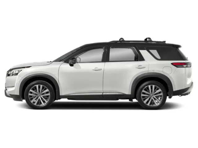 Used 2022 Pearl White Tricoat/Super Black Nissan Platinum image 3