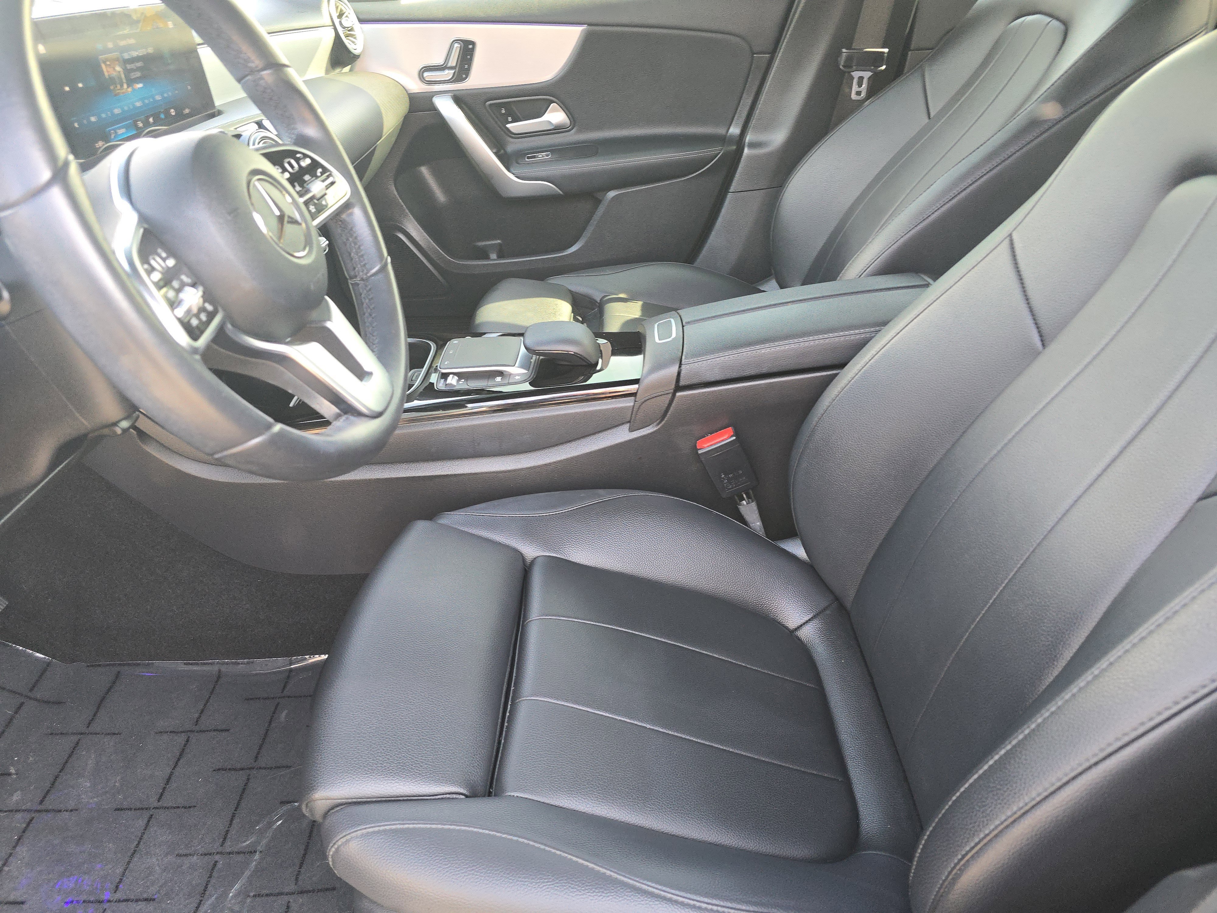 2022 Mercedes-Benz A-Class A220 - Photo 10