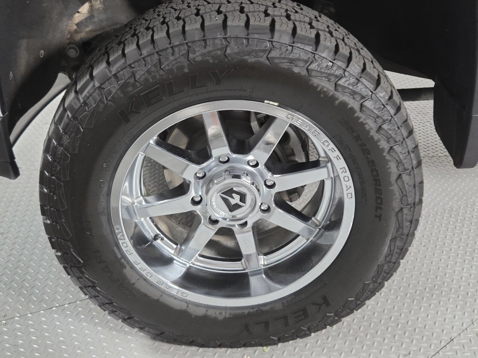Used 2021 SUMMIT WHITE Chevrolet LTZ image 9