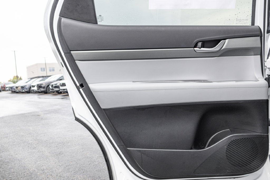 Certified Used 2024 White Hyundai SEL image 29