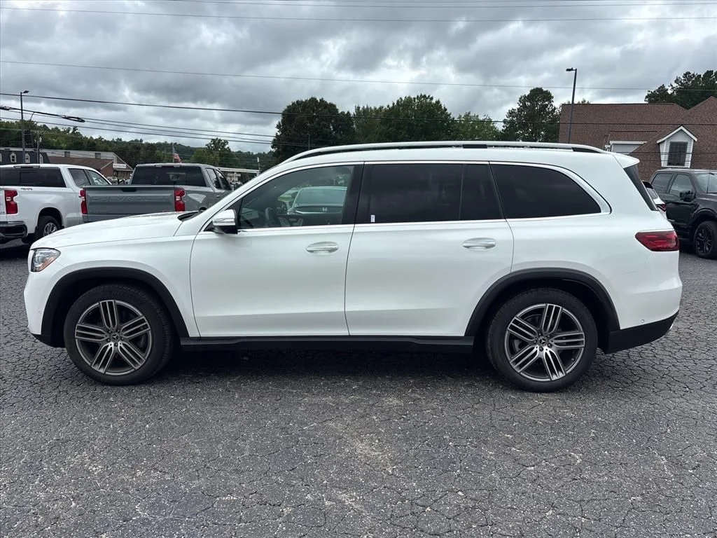 Used 2026 Polar White Mercedes-Benz GLS 450 image 4