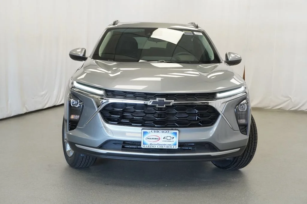 New 2026 Sterling Gray Metallic Chevrolet LT image 32