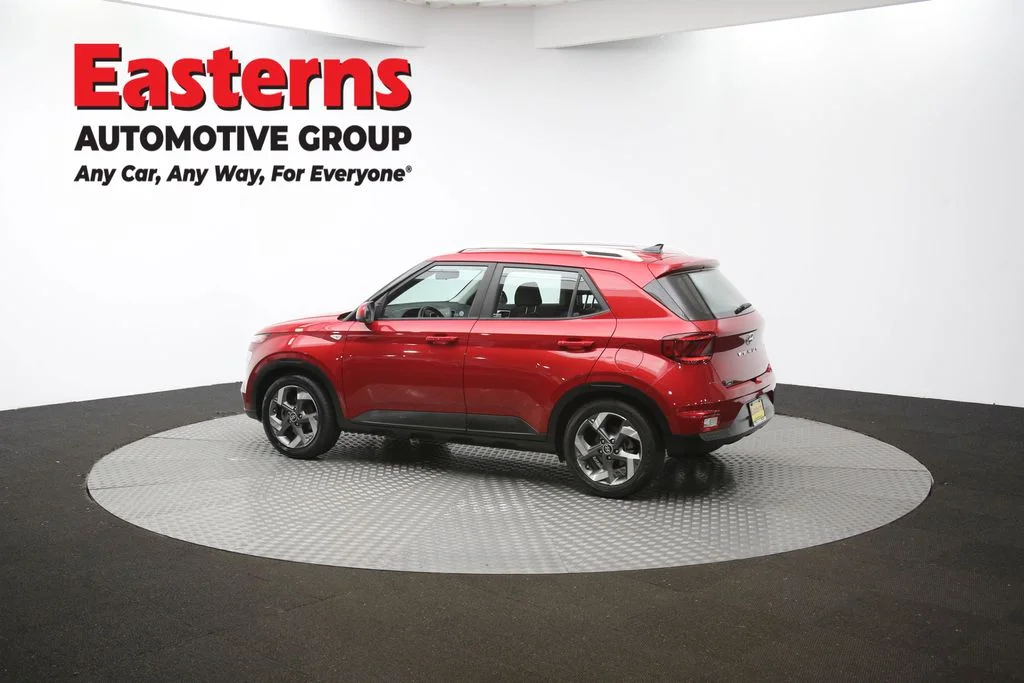 Used 2022 Red Hyundai SEL image 61
