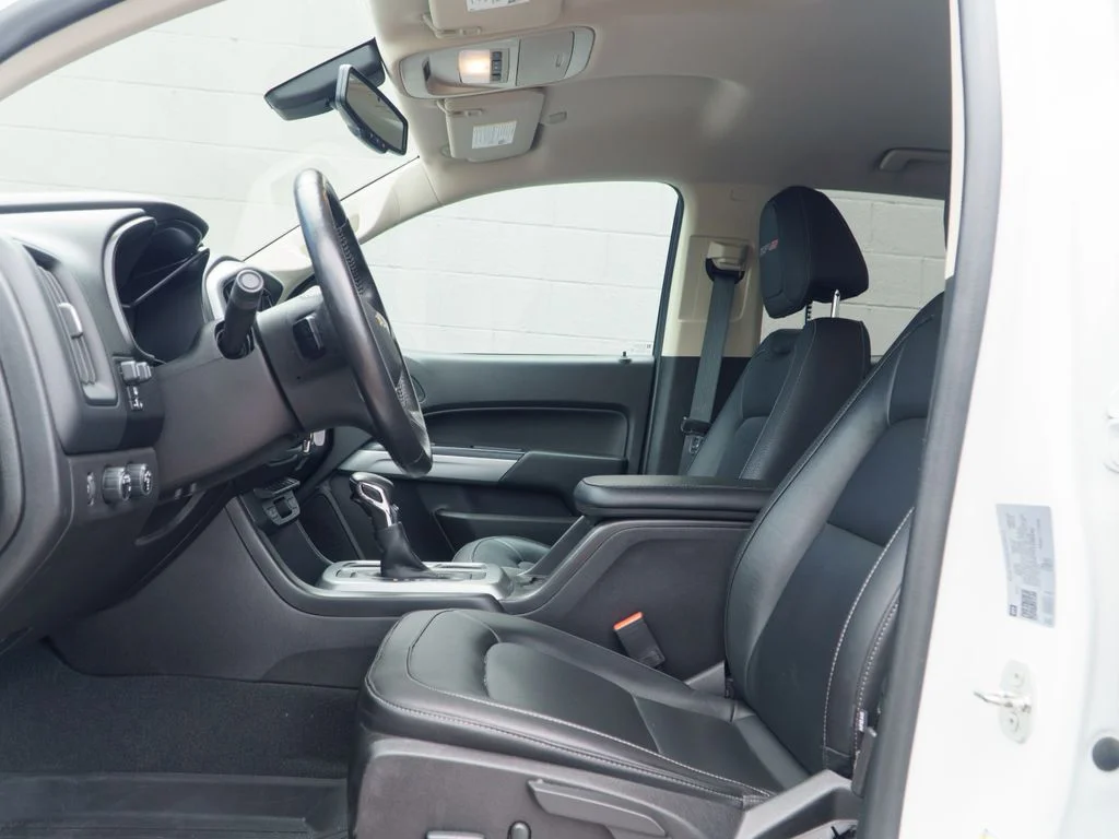 Used 2022 White Chevrolet ZR2 image 17