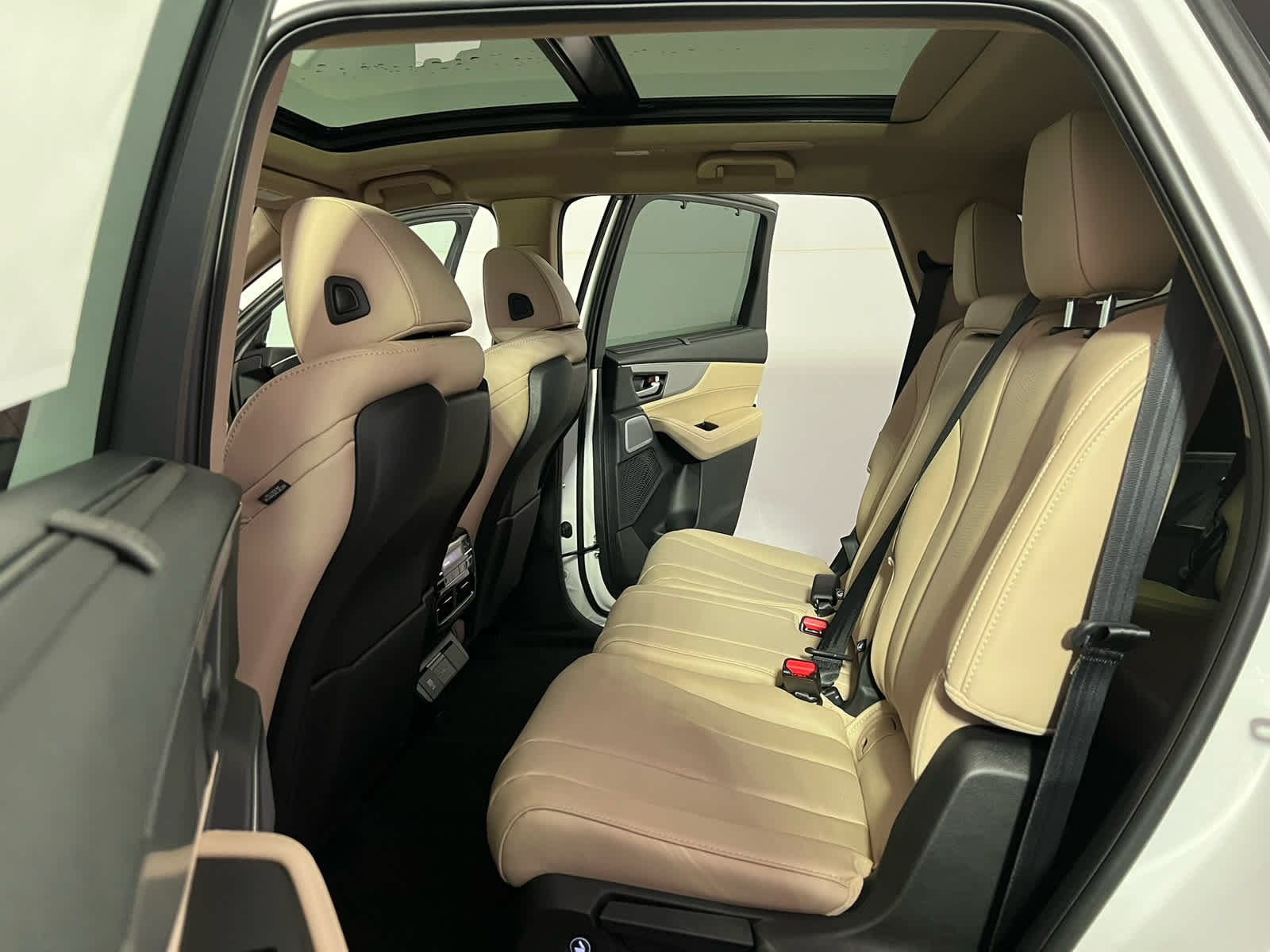 New 2026 Platinum White Pearl Acura w/Technology Package image 15