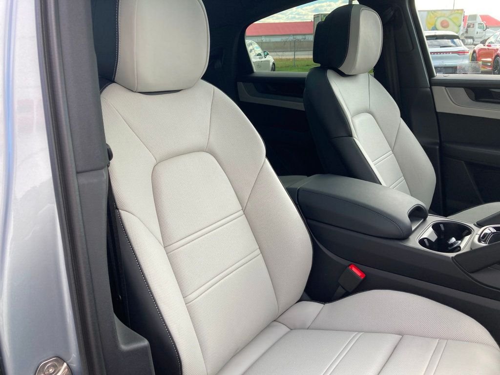 2026 Porsche Cayenne Coup Base - Photo 21