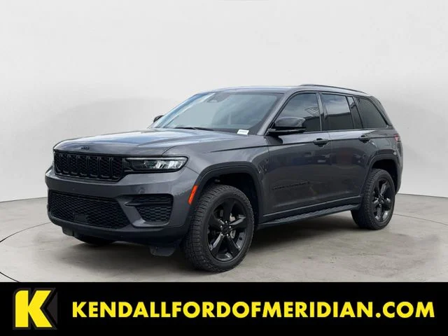 Used 2024 Gray Jeep Altitude X image 1