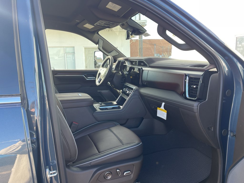 2026 GMC Sierra 2500HD Denali - Photo 17