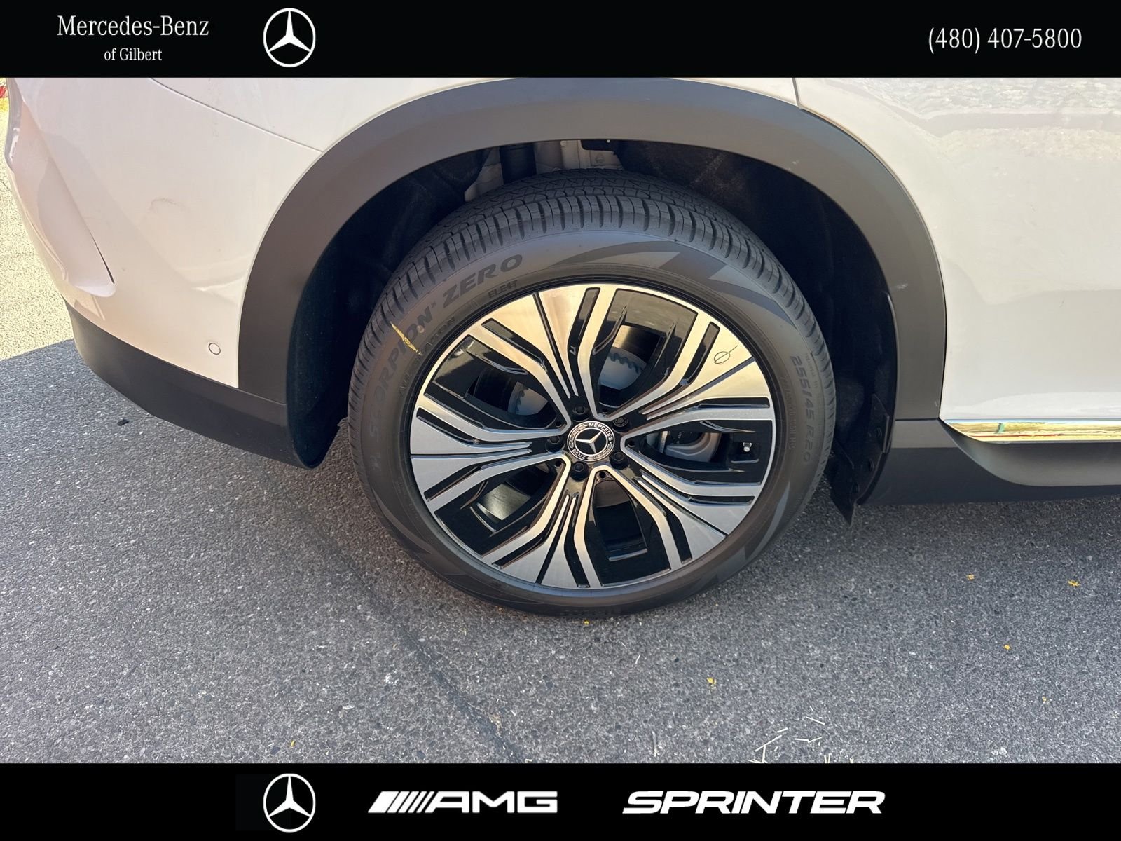 New 2026 Polar White Mercedes-Benz 320 SUV image 6