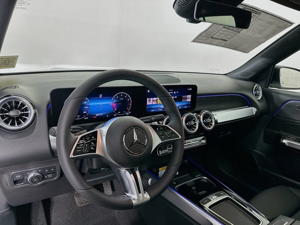 New 2026 Night Black Mercedes-Benz GLB 250 image 38