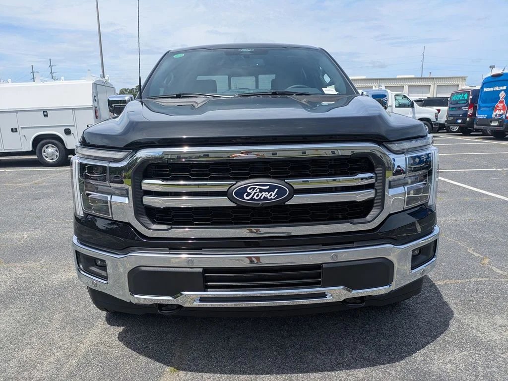 New 2026 Agate Black Metallic Ford Lariat image 9