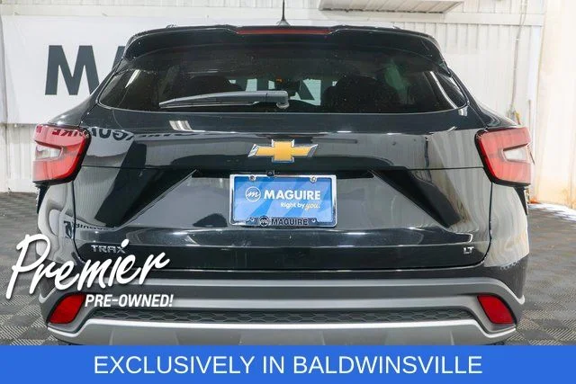 Used 2024 Black Chevrolet LT image 6