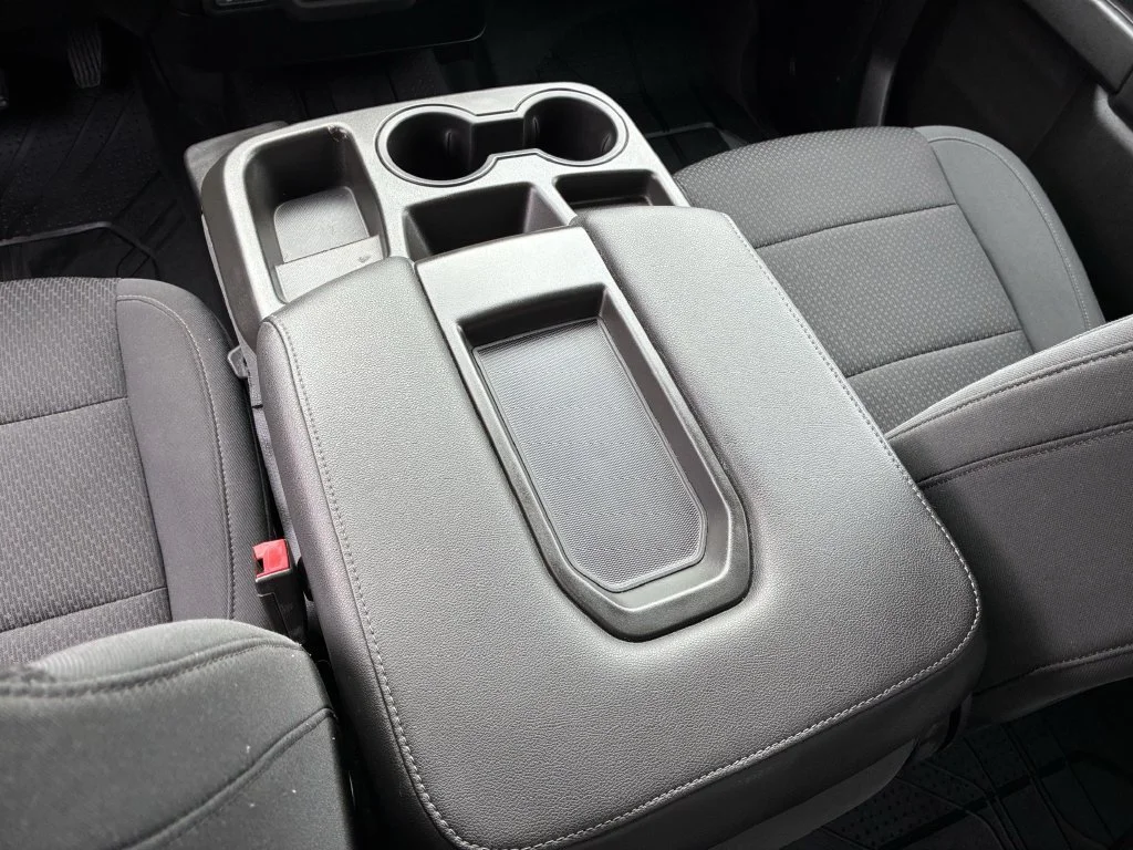 Used 2021 SILVER ICE METALLIC Chevrolet Custom image 21