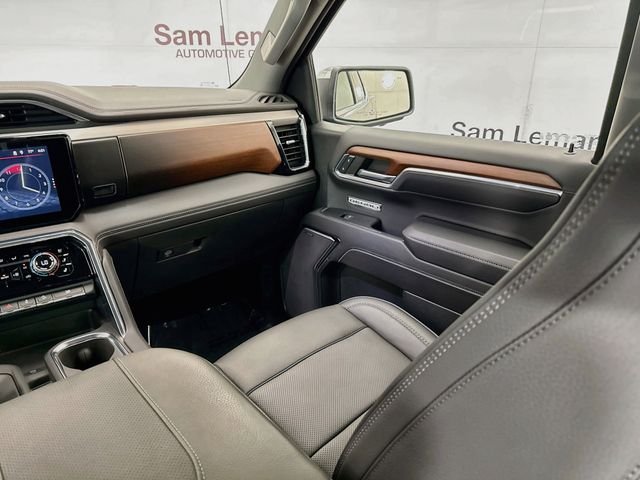 Used 2023 Silver GMC Denali image 24