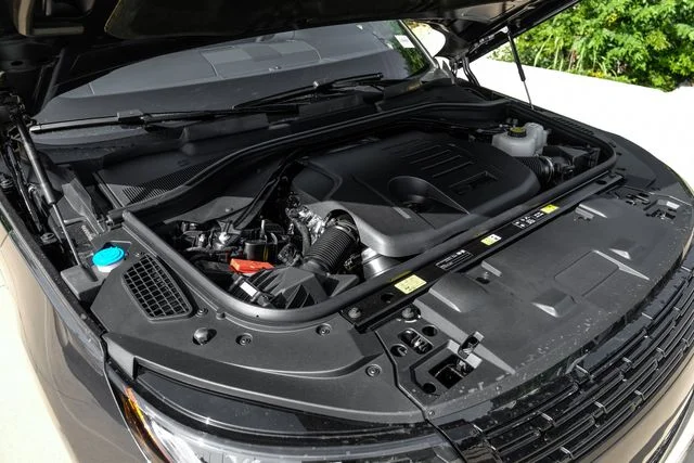 New 2026 Gray Land Rover SE image 63